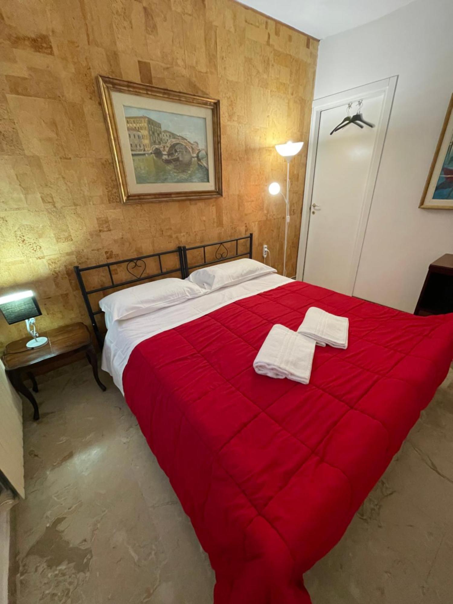 Eagle'S Nest Venice Guest House Ngoại thất bức ảnh