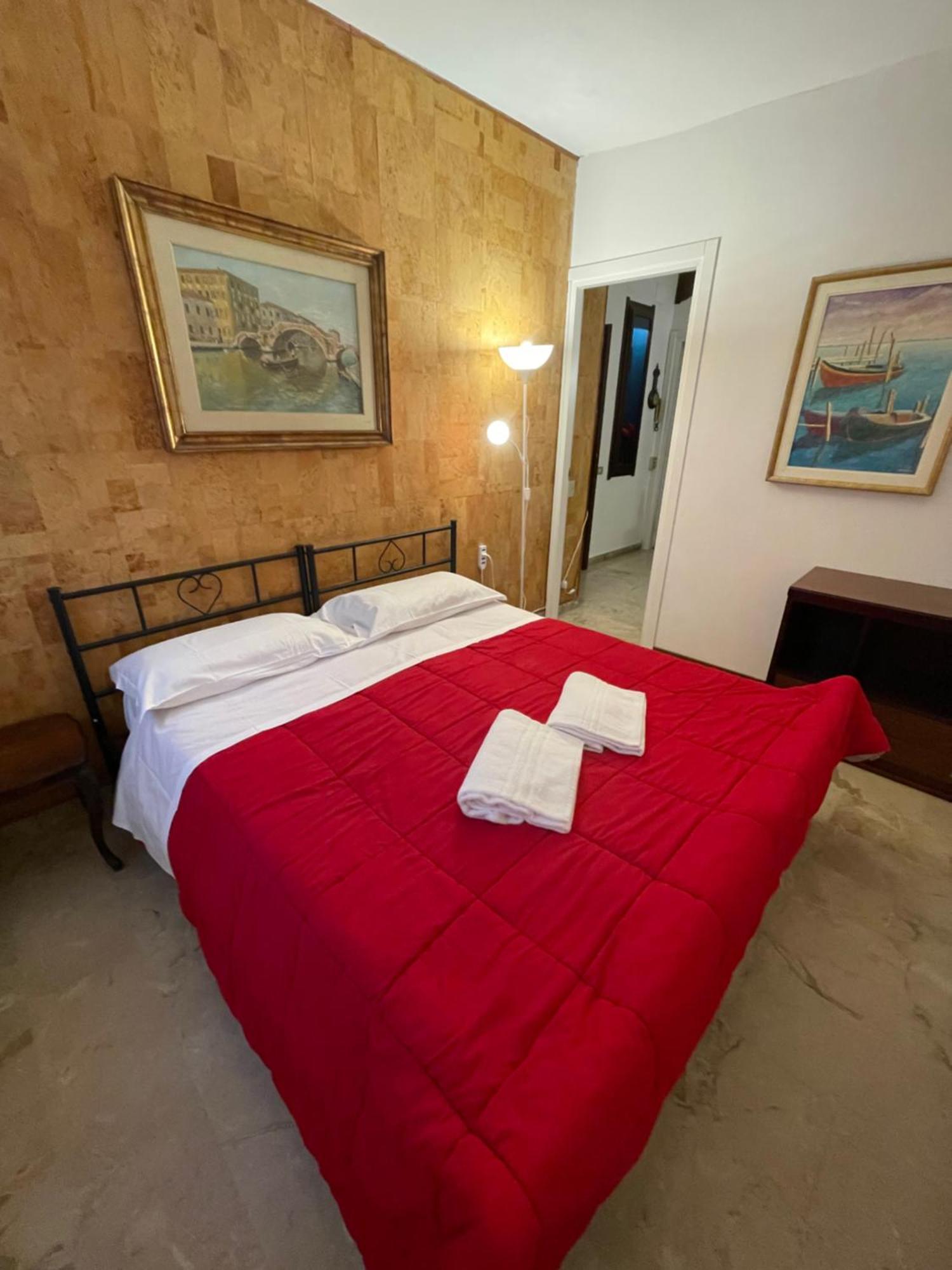 Eagle'S Nest Venice Guest House Ngoại thất bức ảnh