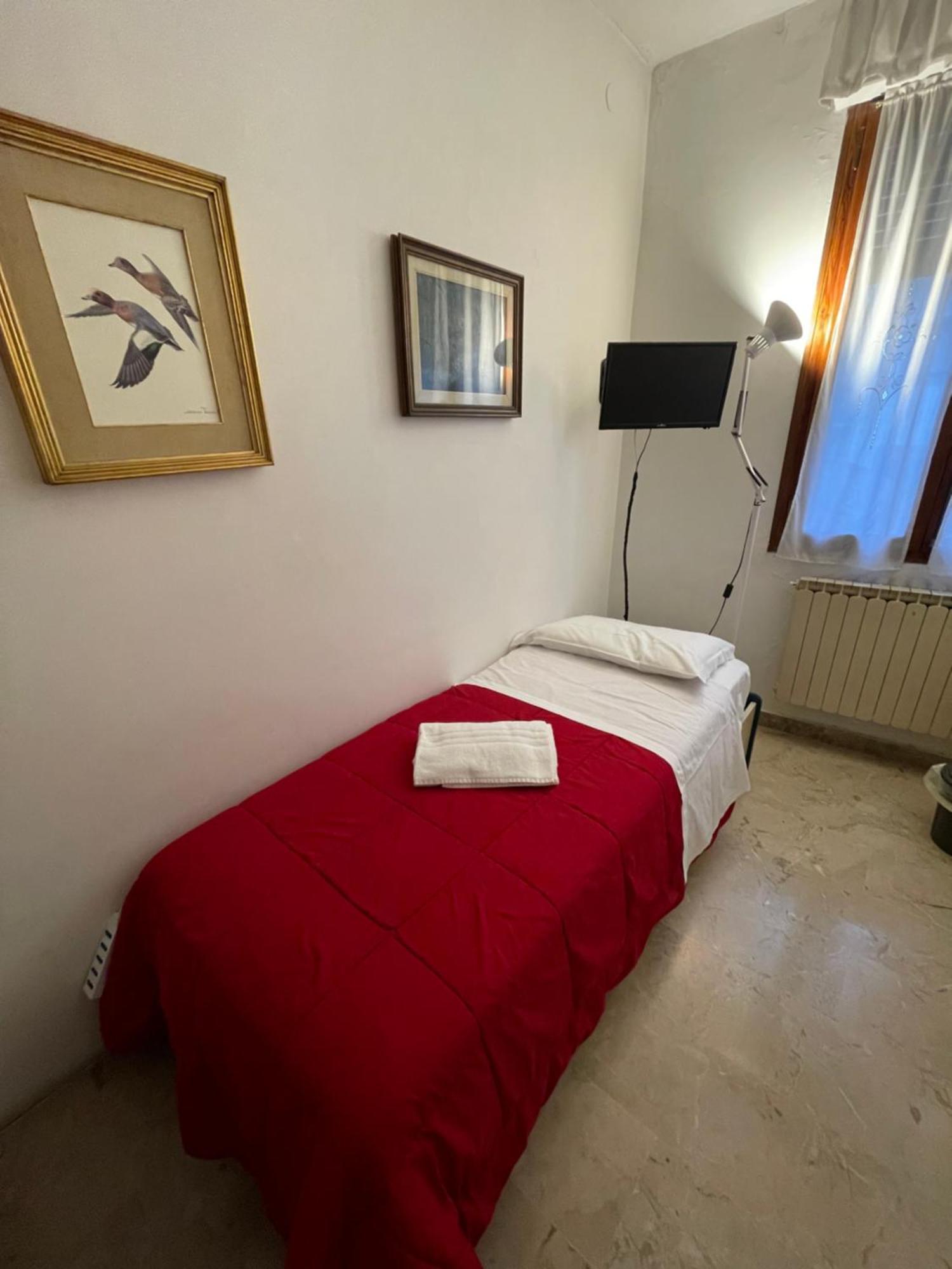 Eagle'S Nest Venice Guest House Ngoại thất bức ảnh